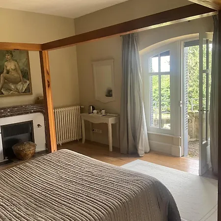 Chateau Y Fault Bed & Breakfast *