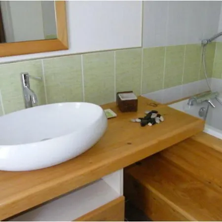 Bed & Breakfast Chateau Y Fault 3*