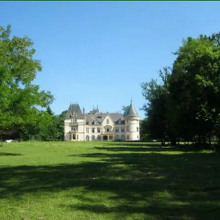 Bed & Breakfast Chateau Y Fault *