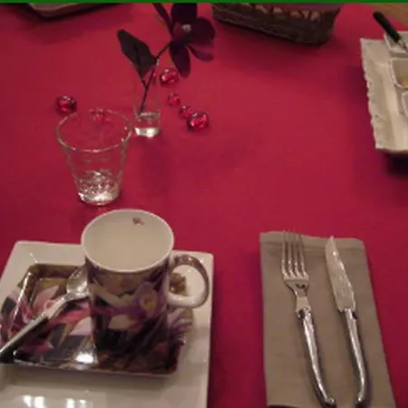 Panzió Chateau Y Fault 3*